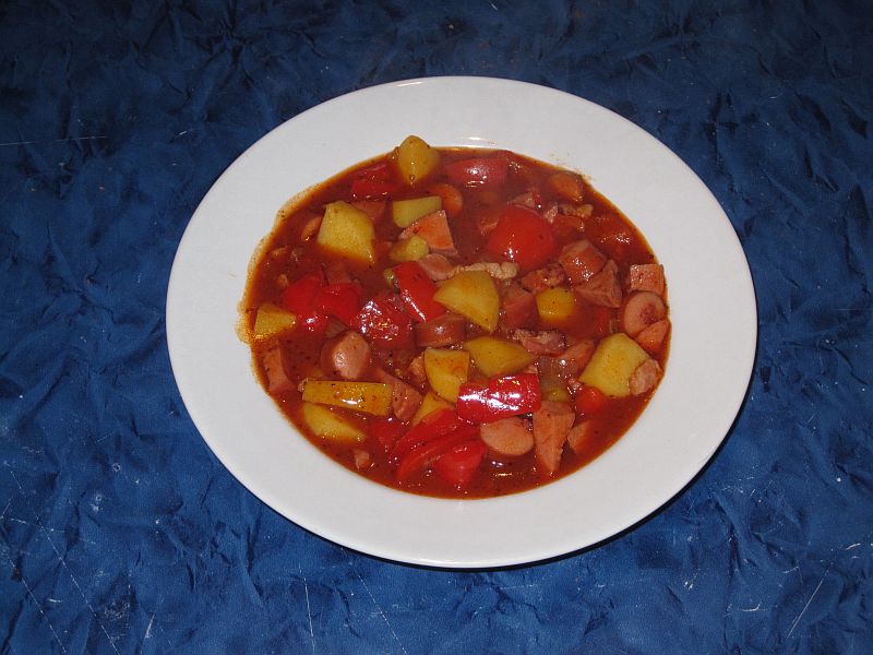Kartoffelgulasch.jpg