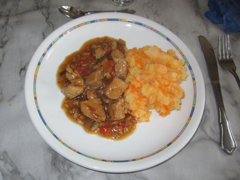 Dinner24_4_3.jpg