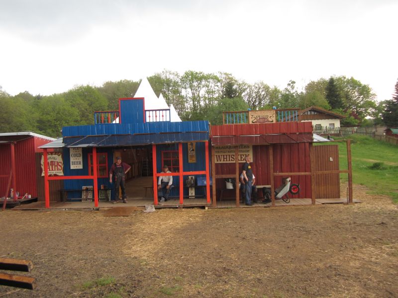 IC008.JPG