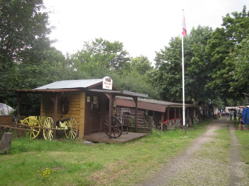 FR04.JPG