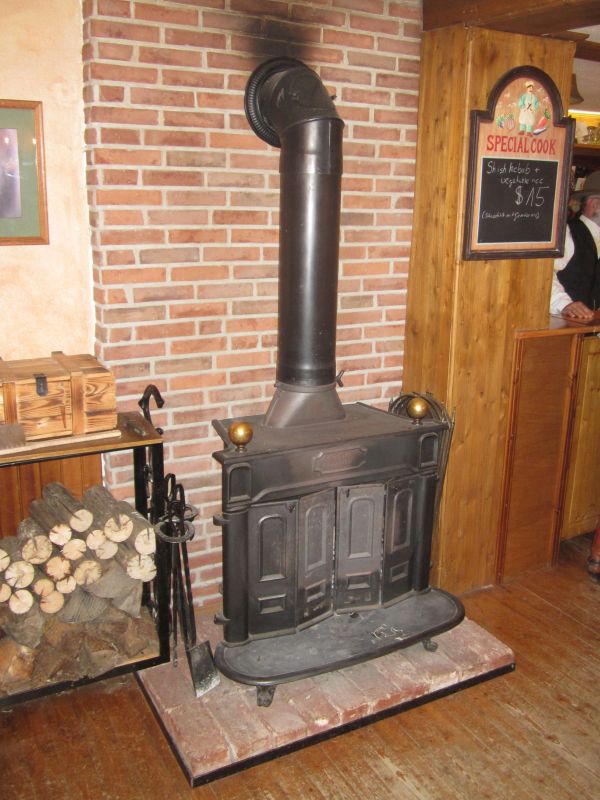 Kamin02.JPG