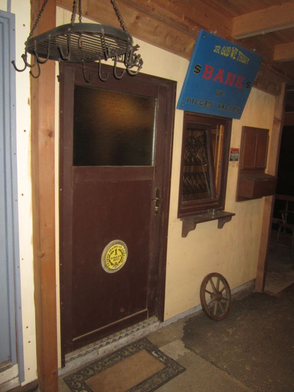 Kamin14.JPG